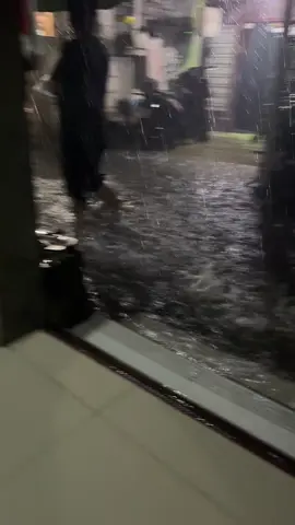 #banjir #banjirjakarta #kebonjeruk 