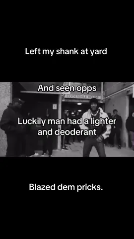Left dem looking like London 1666 #britishmemes #british #fyp #skepta #funny 