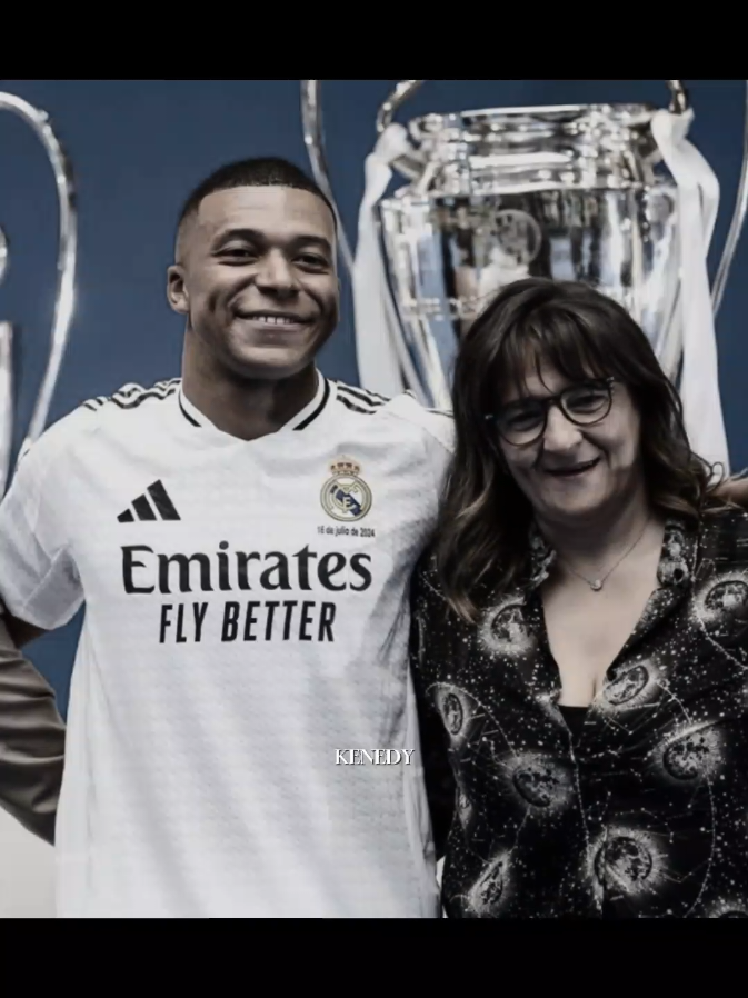 robert de niro x mbappe ll #mbappe  #kylianmbappé #morat #goviral #fyp  #viraliza #xyzcba 