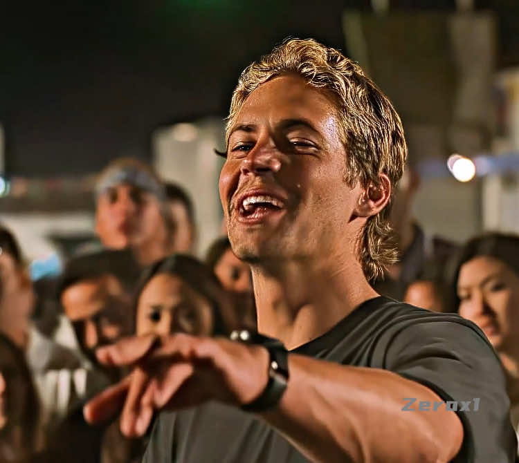 Watch this bro! #paulwalker #2fast2furious #fastandfurious #car #edit #movie 