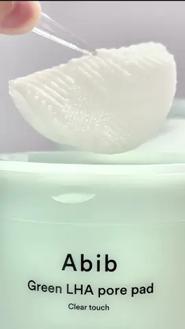 Just one pad and my pores feel brand new. Abib Green LHA Pore Pad gently exfoliates, reduces excess oil, and keeps my skin clear, balanced, and calm every day. #Abib #abibgreenlhaporepad #abibtonerpads #porepads #tonerpad #Abibskincare #lha #bha #green #porecleansing #soothingskincare #kbeauty #koreanskincare #skintok #SkinCare101 #genie #SelfCare #fyp #viral #ugc #ugccreator 