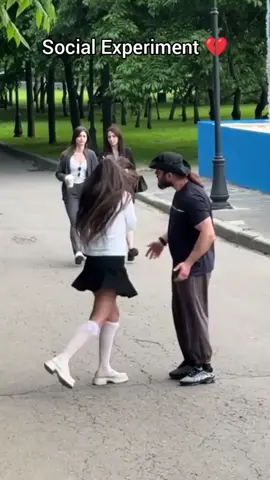 Social experiment #socialexperiment #kindness #hopecore #wholesome #social #experiment #helpme #humanity #fyp 