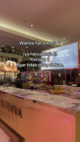 Bekerja pun kita masih disepelekan,apalagi yang tidak bekerja#xyzbca #4u #fyppppppppppppppppppppppp 