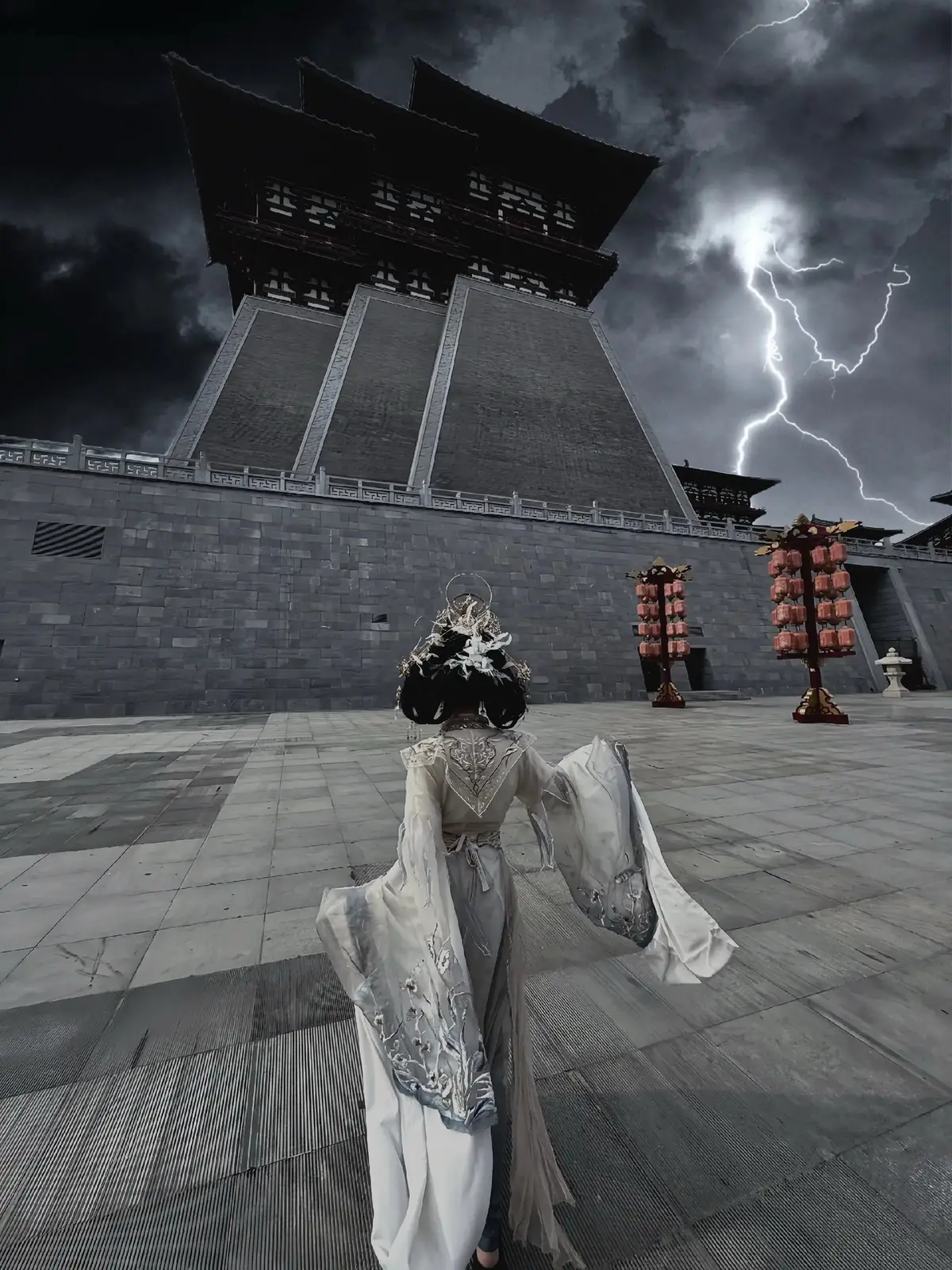 “ 无名无号，无榜无传。可若真问天下强者，谁不在夜里梦见那道影？” ( Không tên, không tước, chẳng có bảng vàng ghi chép. Nhưng nếu hỏi kẻ mạnh trong thiên hạ… có ai chưa từng mộng thấy bóng dáng ấy giữa đêm dài? ) #tiktok #xuhuong #fyp #viral #story #tamtrang #caption 