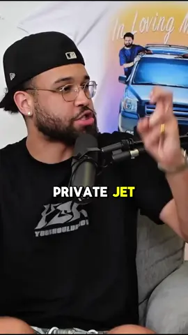 THE SCARIEST PLANE STORY EVER 😍🤣 #youshouldknowpodcast #yskpodcast #youshouldknow 