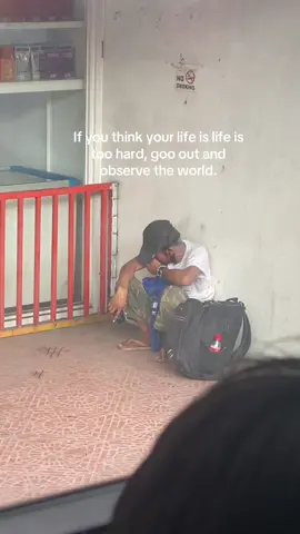 Nakit an nako ni si tatay sa Jmart cabangcalan. Basin naay kaila ani ni tatay please reach out guys. Atong tabangan. Nakita nako si tatay while ga sakay kog pitam traffic ani na time kanaugon kaayo ko jud but diko kanaog kay naay ctom ga bantay. basin naay makakita ni tatay, please reach out sa akoa guys. Atoa tabangan si tatay bisan ginagmay lang. Sakita sa dughan ani oy huhu.wajud ko kibaw unsay reason ngano ga hilak ni siya. Huhu#fyp  AS OF NOW NAANAKOY UPDATE NI TATAY. Naa sa akoa recent post po and sa gusto mo help nandun po yung gcash no. nila dinirect konapo sa kanila kasi wala akong gcash po.