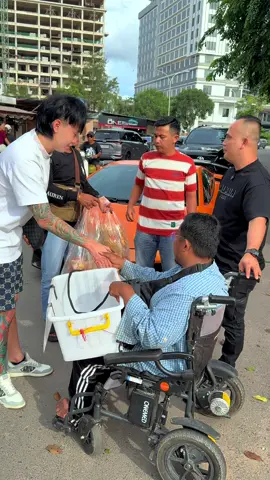@Idealis92 #keegan9845 @abdul syukur @Novandi #keeganteng🔥 #rezeki #indonesia #singapore #bantuorangsusah #fy #fypシ #fypシ゚viral 