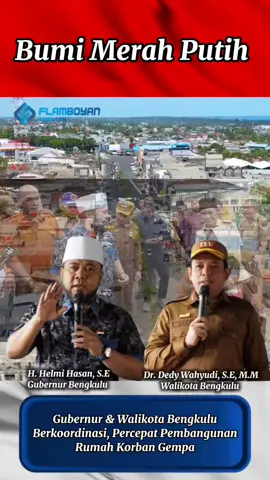Gubernur Bengkulu Helmi Hasan bersama Walikota Bengkulu Dedy Wahyudi menggelar Rapat Koordinasi Revitalisasi Rumah Korban Gempa yang terdampak beberapa waktu yang lalu, di Perumahan Betungan Raflesia Asri, Kelurahan Betungan, Kecamatan Selebar, Kota Bengkulu, Senin (7/7/2025).  Gubernur Bengkulu Helmi Hasan menyampaikan bahwa Pemerintah memastikan pembangunan rumah yang terdampak gempa di percepat, sementara itu ada beberapa rumah yang hampir selesai di bangun oleh Pemda Provinsi Bengkulu. Helmi juga meminta agar Walikota Bengkulu untuk koordinasi dan datang langsung ke BNPB pusat menceritakan kondisi rumah warga yang terdampak gempa sehingga pembangunan dapat di percepat.  Sementara itu Walikota Bengkulu Dedy Wahyudi mengatakan proses pembangunan rumah korban gempa dalam kewenangan BNPB pusat, secara administrasi Pemkot sudah menyampaikan ke Pemerintah Pusat. Dedy meminta agar warga bersabar dan memaklumi karena pembangunan membutuhkan proses dan menunggu kewenangan dari BNPB pusat. Ia juga mengatakan dalam waktu dekat akan segera berkujung dan koordinasi langsung ke BNPB Pusat guna menanyakan dan memastikan proses pembangun rumah warga yang terkena agar dapat segera dibangunkan. #fyppppppppppppppppppppppp #tiktok #flamboyannews #flamboyannewscom #provinsibengkulu #fypシ #fyp #indonesia #fypシ 