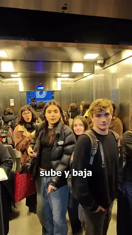 Ustedes juegan al minecraft 🗿 #humor #broma #calle 