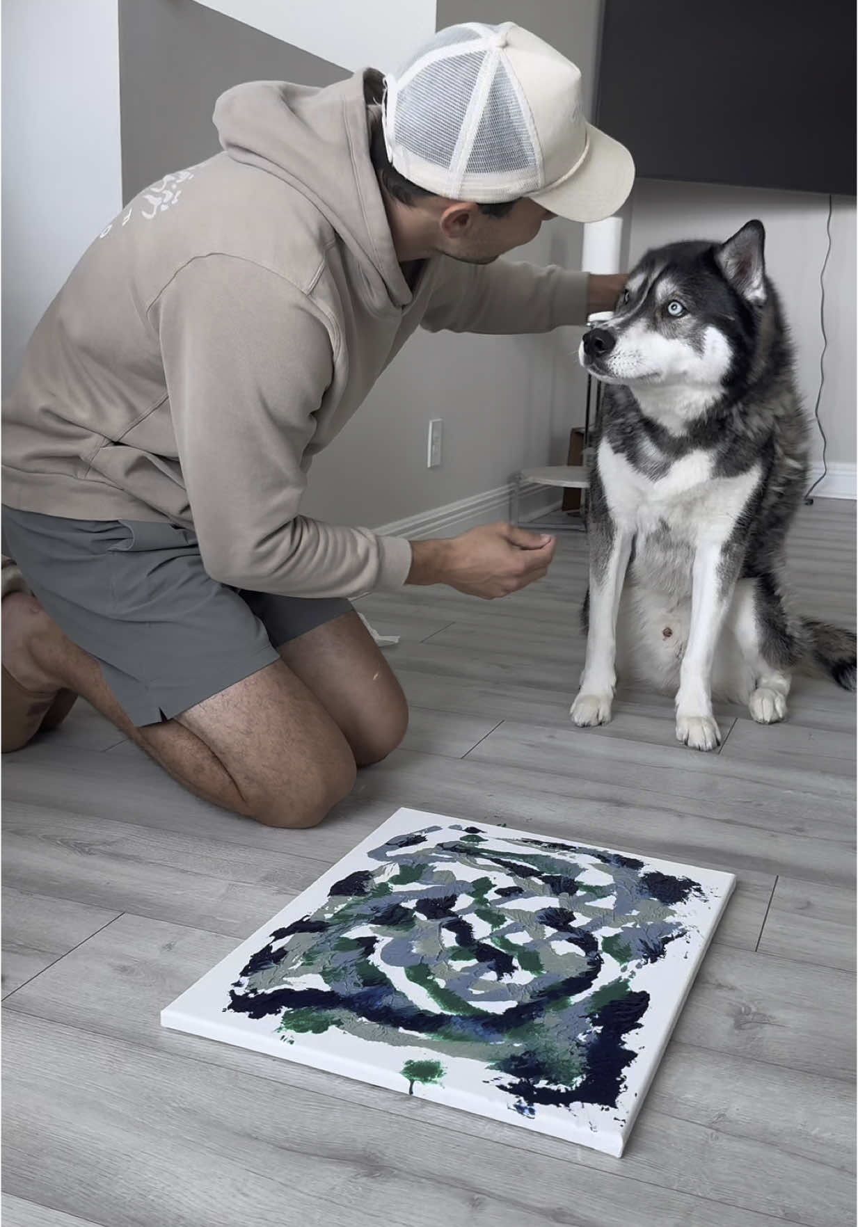 Highly recommend arts and crafts with your dogs…  #DIY #dogsoftiktok #dogs #dog #diyart #art #decoration #doglover #puppy 