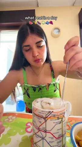 vivo per la colazione #perte #neiperte #dieta #dimagrimento #cosamangioinungiorno #cambiamentofisico #virale #lamiagiornata 