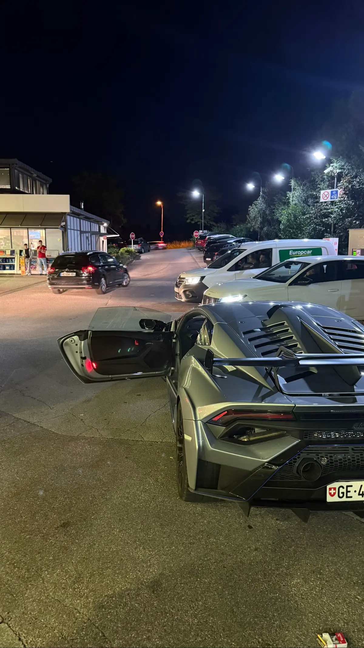 Huracan sto 🏴‍☠️ #lamborghini #supercars #Lifestyle #trend #fyp #viralvideos #fypp #viral #cars #luxurylife #goal #pourtoi #luxury 
