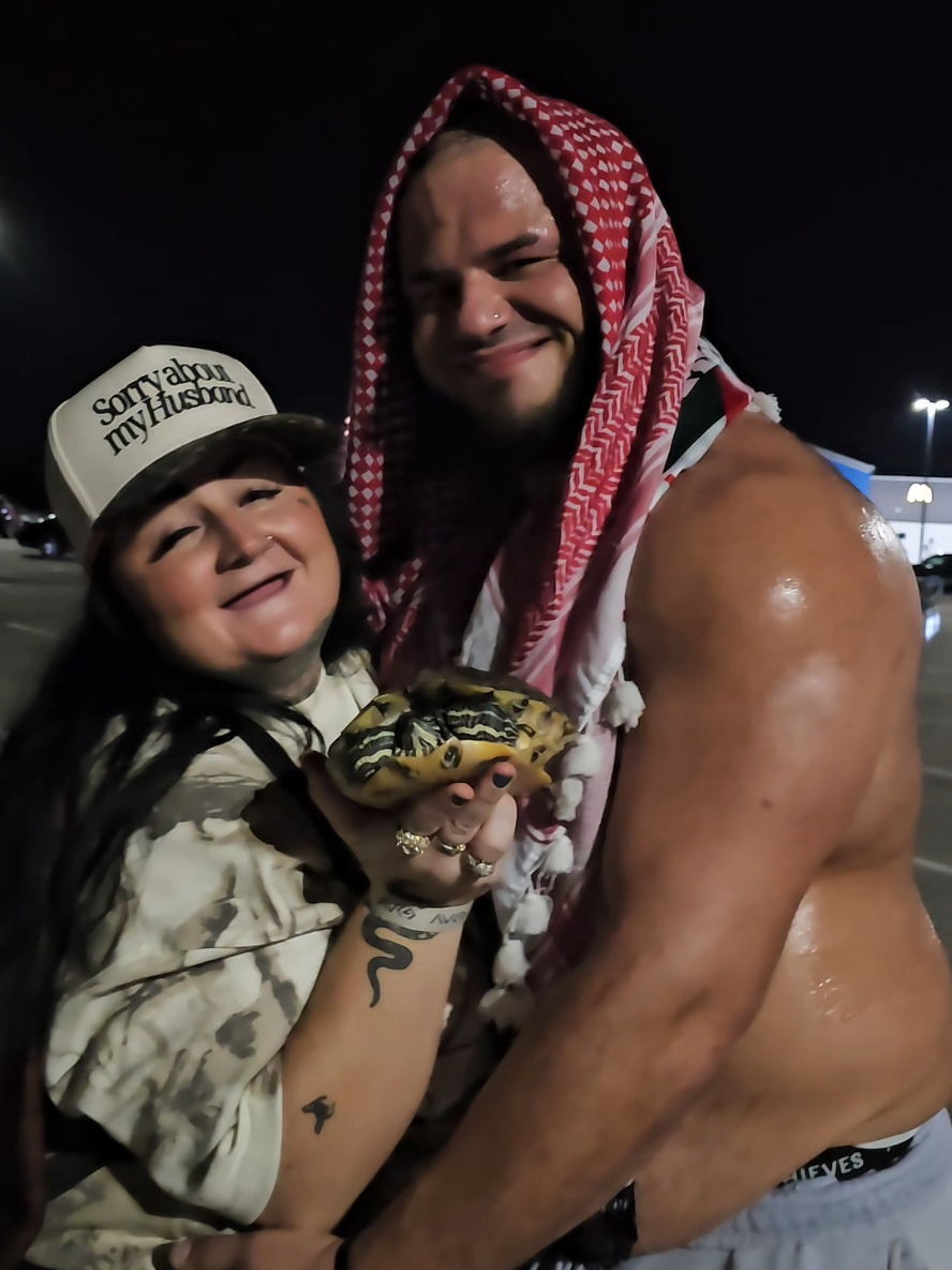 30 yr old mother of 8 CHANEL of Fort Gay, WV introduces us to her new husband for Redneck Brawl 10 