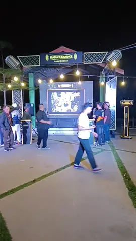 mahakaraoke