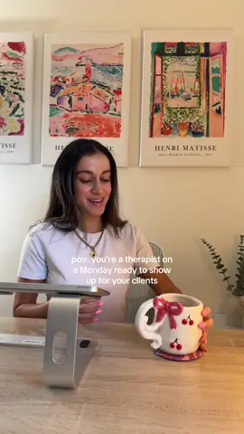 Amaya Papaya making us all smile and cry and everything in between ☀️☀️☀️ #therapistthoughts #mondaymood 