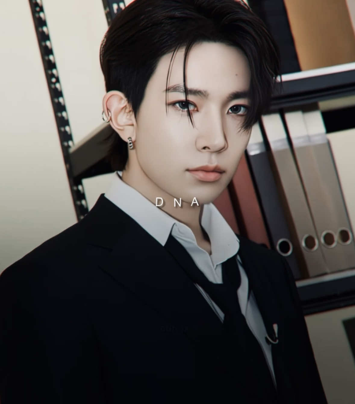 #HEESEUNG (1/7) || hiiii !! coming back w a series after yet another break BUT let’s not forget how enhypen deserve so much better from both their own company & obsessive ‘fans’. being silent about how they’re treated by hybe + sasaengs isn’t the flex y’all think it is 😐 protect them, always🤍 dt: @K. and @hadi  song: E.T. — katy perry #heeseung #leeheeseung #enhypen #enhypenedit #kpop #kpopfyp #seungxae #fyp #beliftdobetter 
