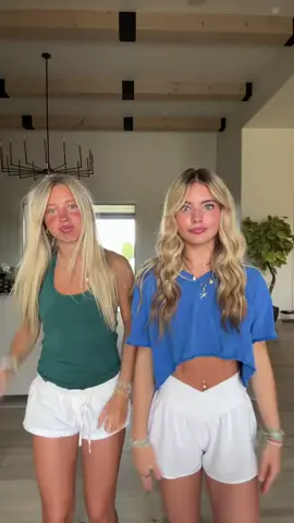 #preppydancevideo🍄💖🌊⚡️ #xyzbca #viral #foryoupage #dancer #freevideo #tiksnap #lmao #preppy #luluemonhaul #dress #beach #vairaltiktok #tiktok #videoviral #video #lovekennedygrace #slay #Summer #sophomore @jadyn_carti