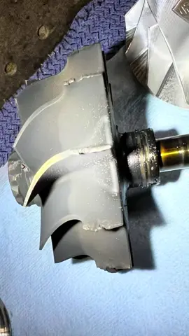 Cummins Turbo Destroyed - No Clue to How it Happened #autoshop #carrepair #enginebuild #truckrepair 
