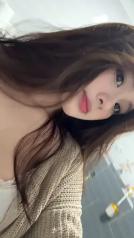 mắt thâm quá😭
