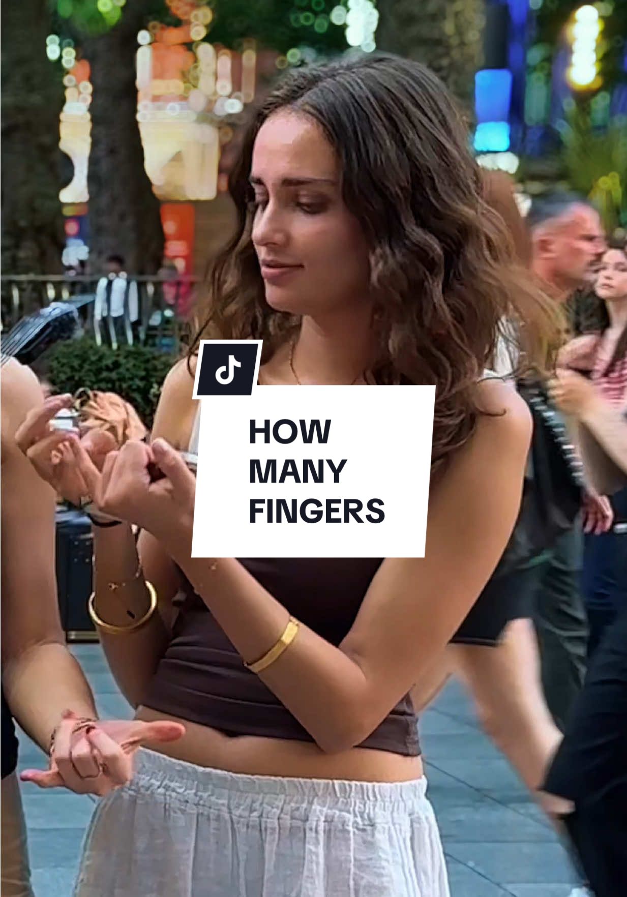 Does anyone know how many fingers we have? #brainteaser #finger #streetinterview 