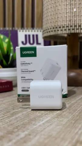 UGREEN Mini USB-C fast charging adapter 💞 #ugreen #ugreenfastcharging #iphoneadapter #iphonecharger #charger 
