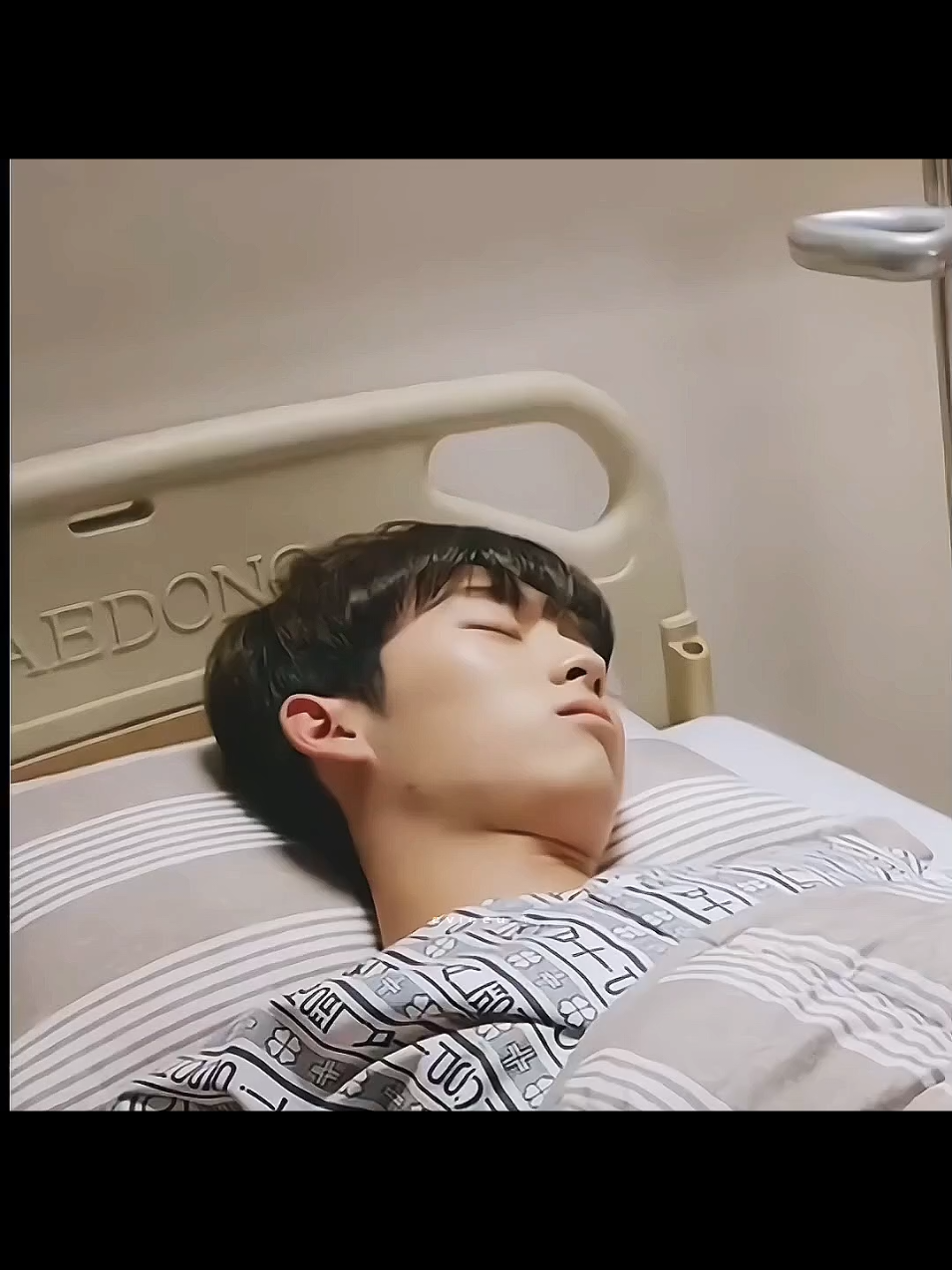 حتى عنده امفي مات بيه #kdrama #foryou #explore #explorepage #choihyunwook #hyunwook #weakheroclass1 