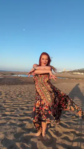 Had to learn the full choreo!  It’s so good 🌊   @KATSEYE @Sohey Sugihara #pcd #gabriela #caligirl #beautifulchaos 