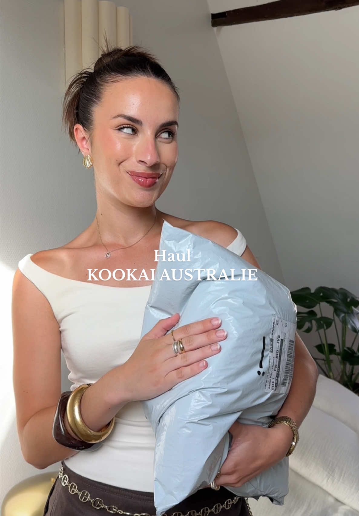Suis-je la seule à vouloir commander tout le site ? 🫠🫠  Nouveau haul @KOOKAÏ 👀 (j’ai déjà un autre panier qui attend d’être validé 😂) Le Try on arrive !! #kookai #kookaigirls #kookaï #kookaihaul #tryonhaul #kookaiaustralia #haul #outfit 