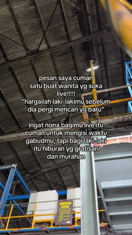 laki-laki mana yg suka melihat wanitanya menjadi tontonan atau hiburan untuk laki-laki lain. #OKTA21⚡️ 