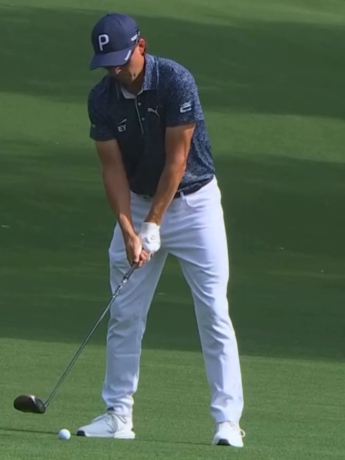 Throwback to this driver off the deck from 286 yards by Rickie Fowler 💪 #pga #rickiefowler#driveroffthedeck