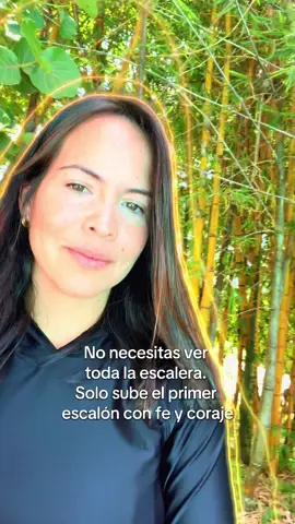 Buenos días, recuerda que Dios es proveedor, no delivery. Levántate y haz tu diligencia.