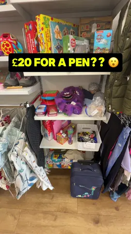 The president uses these Charity shop finds uk #Carboot #carbootsale #carbootfind #carbootfinds #carbooting #fleamarket #yardsale #garagesale #thrifting #thrift #thriftshopfinds #thriftshop #charityshop #charityshopfind 