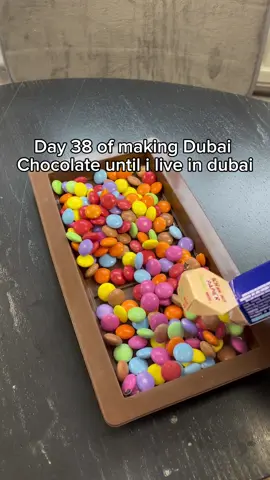 Day 38 of making Dubai Chocolate 🍫🌈 #dubai #chocolate #dubaichocolate #day1 