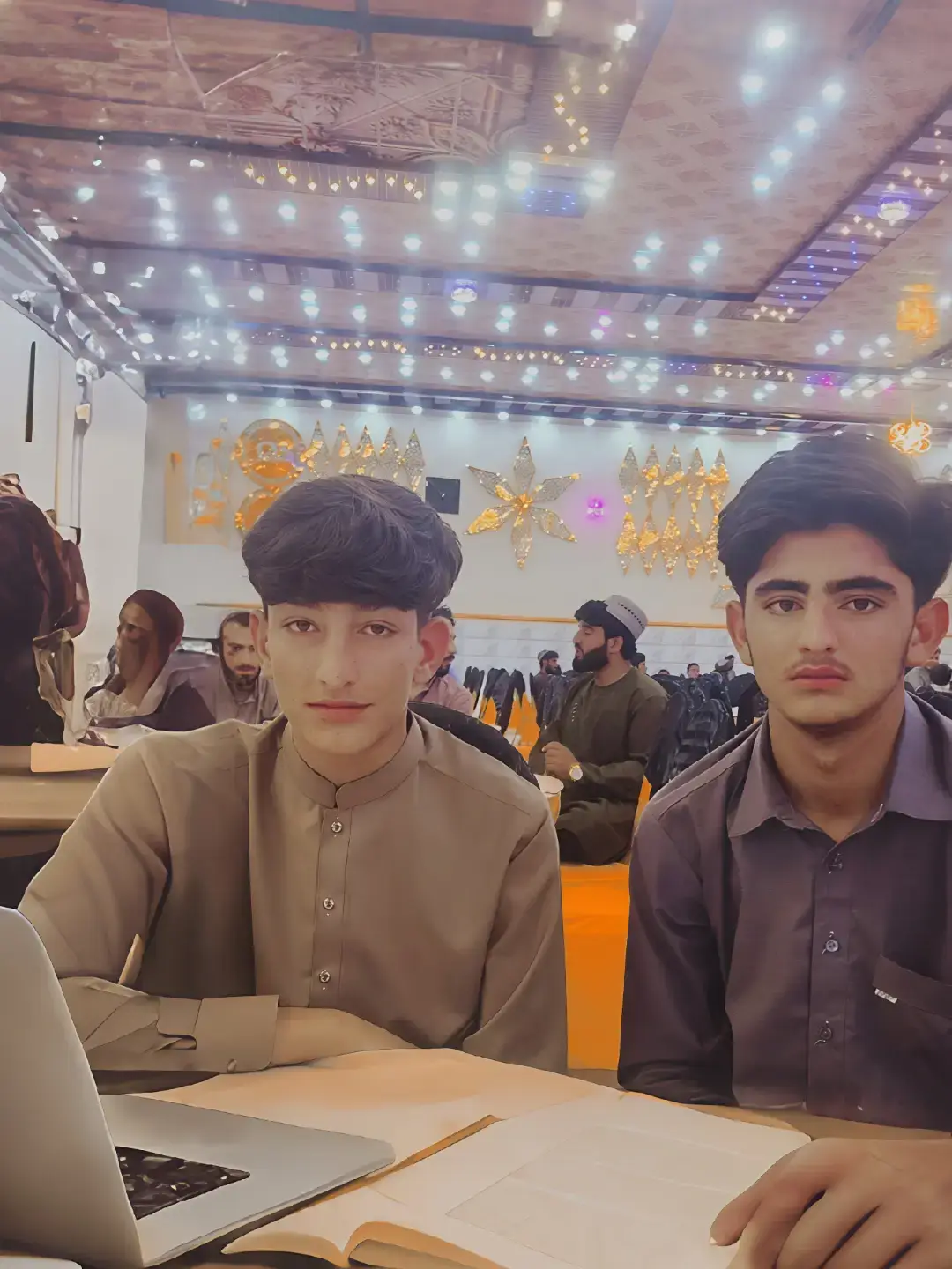 #creatorsearchinsights #vairal #friend # @SADIQ @king 🤴 khan nady @ik...007....0 @C4** RAHIM @*~`♤ GG¹ T I G E R ♤`~*🫰🏻❤️ @Shrafadin Khan @Enayat1077 @Max DAKU🇦🇫 