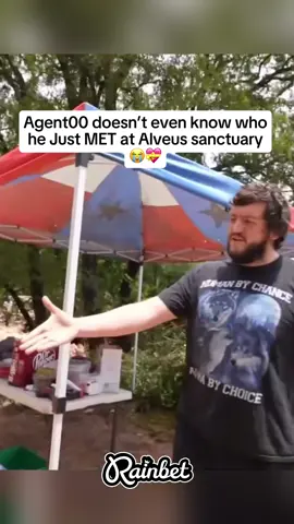 Agent00 doesn’t even know who he Just MET at Alveus sanctuary 😭💝#agent00#amp#fyp#viral