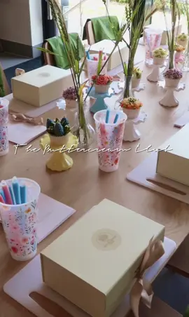 ☀️ THE  BUTTERCREAM  CLUB ☀️ My very first Summer Edition of the Buttercream Club workshop was a total hit – 6 cupcakes, endless buttercream, and so many laughs! 💐 Huge thank you to everyone who came along and made it such a fun, relaxed, and giggly afternoon. I had the best time piping petals, chatting all things buttercream, and watching your creations bloom. 💕 I haven’t enjoyed washing up the 150 piping nozzles, though... 😅🫧 But honestly? Worth it. Already excited for the next one! 🎉💗 . . . . #cupcakes #cupcakeday #cupcakedaily #cupcakeaesthetic #foodart #homemade #bakingtutorial #dessertdecor #cupcakedecoration #buttercreamflowers #cupcakedecoratingvideo #pipingflowers #pipingbuttercream #cakemakersoftiktok #caketok #cakemakersuk 