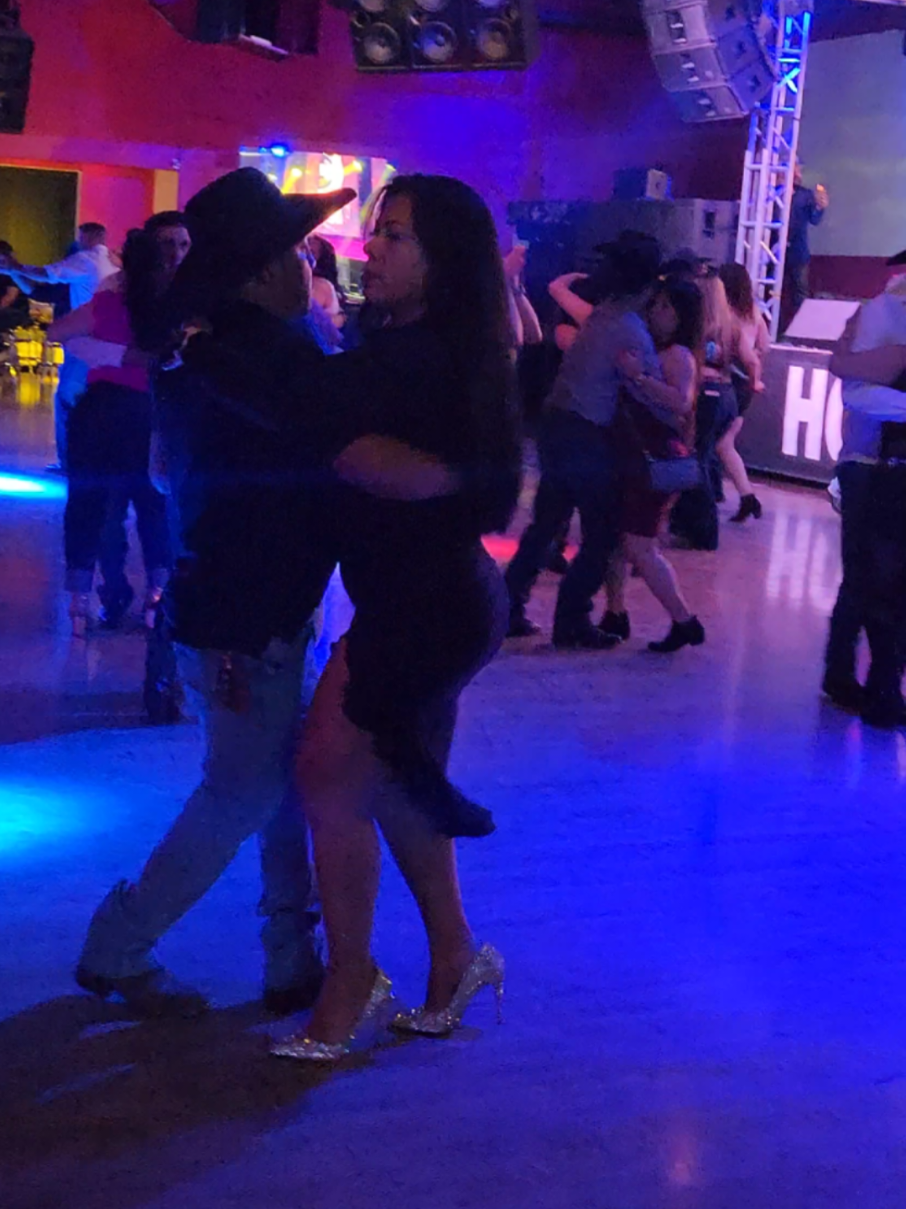 Aprendiendo 😁 #norteñas #norteñasconsax🎷 #baile #bailes #paratiiiiiiiiiiiiiiiiiiiiiiiiiiiiiii #fypシ #fy 