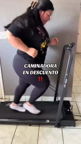 Una caminadora de muy buena calidad y con precio muy accesible 🏃‍♀️‼️ #caminadora #treadmill #overself #overselftreadmill #ejercicio #ejercicioencasa #exercise #dealsforyoudays 