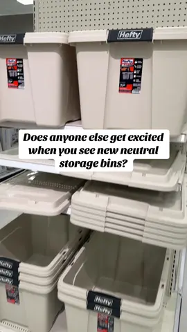 I love neutrals even when it comes to storage bins. Anyone else love all things neutral?🤎@HeftyBrands @target  #storagehacks #storagebins #garageorganization #targetfinds #getorganized #hefty #homeorganization 