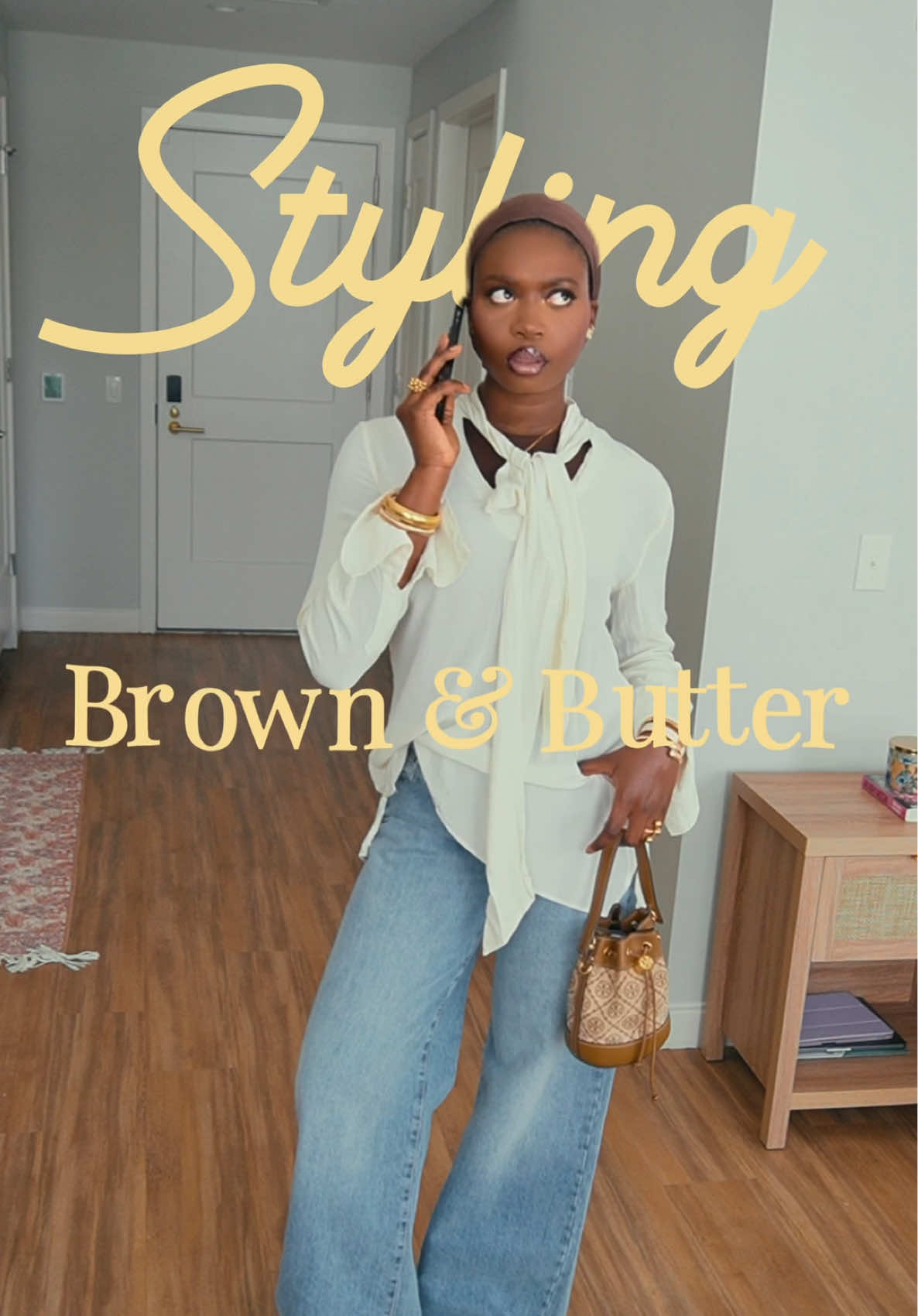 🤎 🧈 Top from @equipment  Jeans from @ZARA  Shoes from @Dolce Vita Footwear  Bag from @TORY BURCH  #butteryellow #brownoutfit #modestsummeroutfit #summeroutfit 