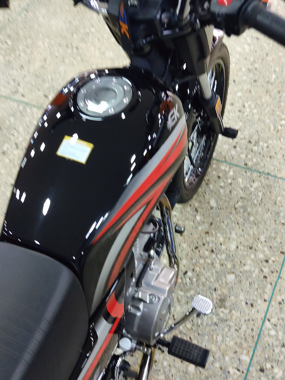 Hp las leyendas nunca mueren 🥷🏻🍀💯🙇🏻‍♂️🔥#realg4life #ek #eknewhorse #ekxpress150 #newhorse #venezuela🇻🇪 @⚡️🇧 🇪 🇷 🇪 🇹 🇹 🇦  @✔️MotoPiruetasMedellin🇻🇪 
