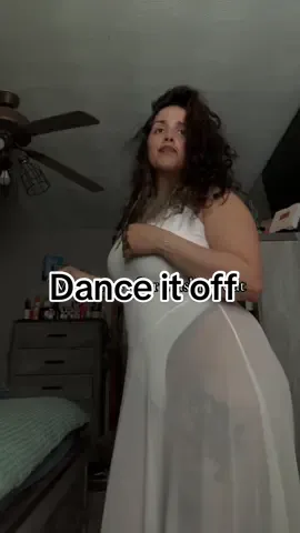 Gotta dance it off after crashing out🗣️😅😎#fyp #cristelialee #dance 