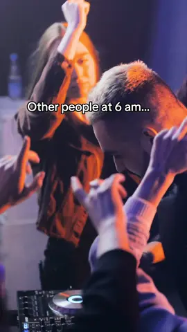 Other people at 6 am… vs  #pilot #motivation #study #plane 
