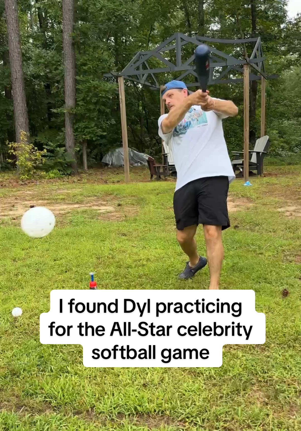 I think you’re supposed to be a celebrity to be in those 🤣 #shelbanddyl #allstar #baseball #couples #relationships