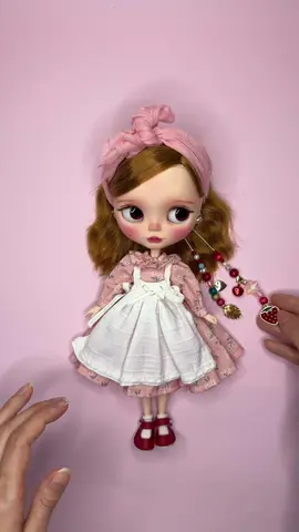 Maisie arrived at her new home in the US today!✨ Here’s a little ASMR packing🧚🏻‍♀️ * #asmr #asmrpacking #packaging #blythe #customblythe #blythedoll #art #artdoll 
