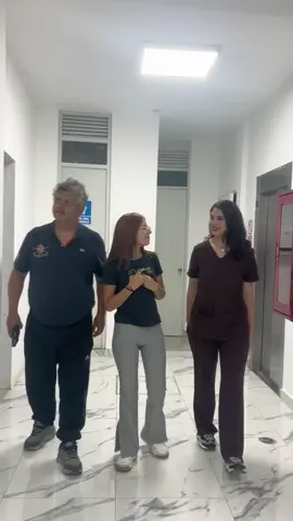 Cuidándonos más con @policlínicosandamian.pe entras en Pasaje Cardenas 115, Yanahuara- Arequipa ✨ #salud #policlinico #fyp #parati #aqp #arequipa #sandamian #nutricion #medicina #odontologia #psicologia #medicinaestetica #policlinicoperu #CapCut 