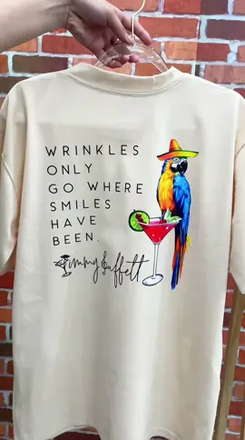 Remembering Jimmy Buffet 🕊🔥🔥 #jimmybuffet #jimmybuffettsmargaritavile #margaritaville #5oclocksomewhere #5oclocksomewhere🍻 #fiveoclock #ripjimmybuffett #jimmybuffetmargaritaville 