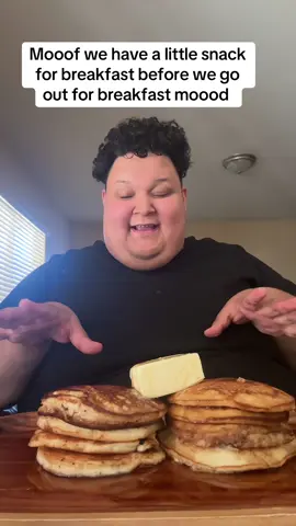 #jamesbola #mukbang #mukbangeatingshow #mukbangs #mukbangvideo #fyp #mukbangasmr #littlesnack #snacks #snack #maruchana #breakfast #pancakes #homemadepancakes #pancakesmukbang 