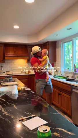 Her kisses at the end to him 😭🥹🙏  #dadandbaby #bestdad #husband #girldad #daddysgirl #myloves #fyp #viral #bestbabydaddy #bestfather #amazingdad #lovingdad #babygirl 