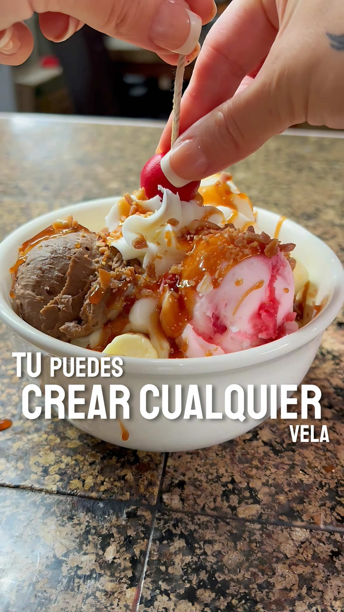 Bella vela estilo postre de helado 🍨🕯️ #DIY #velas #manualidades #hechoamano #velasartesanales  La manualidad más hermosa y divertida para empezar a emprender 💖